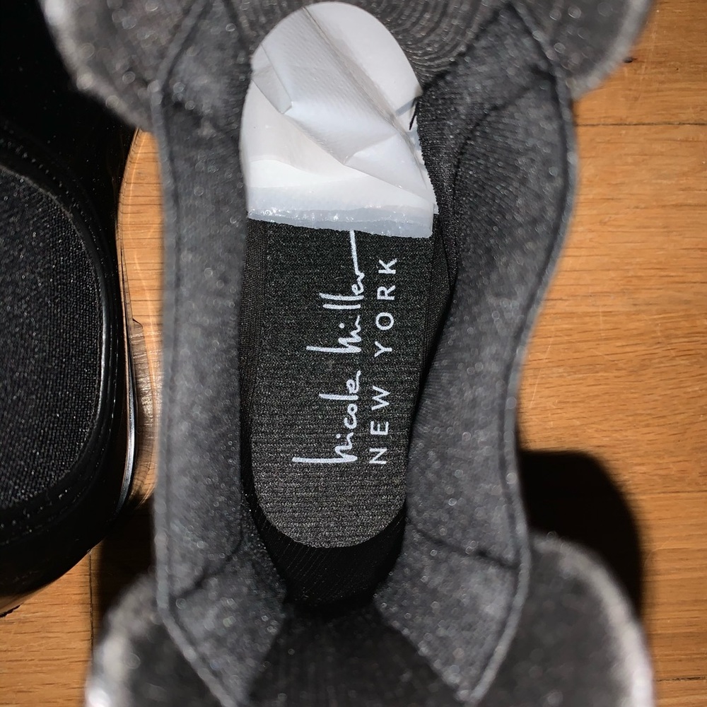 Black rain boots - Picture 6 of 12